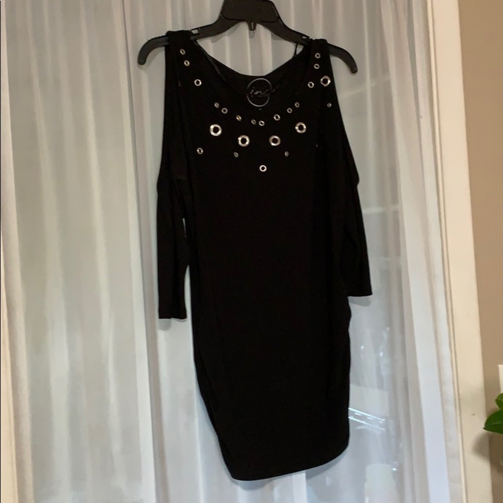 Inc cold shoulder top